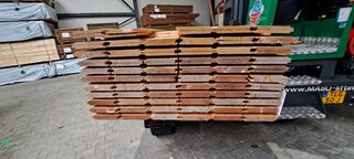 Ca. 130x Douglas Wisselsponning halfhoutsrabat 18x190mm, lengte 300cm